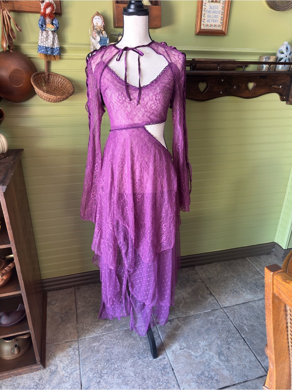 Beautiful Fairydust Chronicles Lace Dress & Shrug Set in a gorgeous purple shade